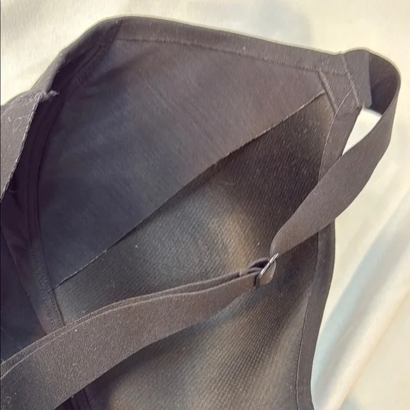 Victoria’s Secret OnPoint Sports bra, Black Women's Intimate Bra, Size S-DD/P-DD - Picture 16 of 16